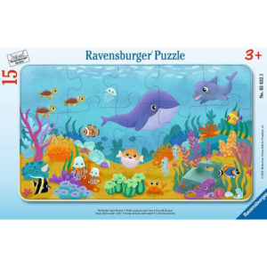 Tierkinder unter Wasser