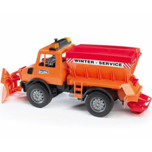 bruder Mercedes Benz Unimog Winterdienst mit Räumschild (36)
